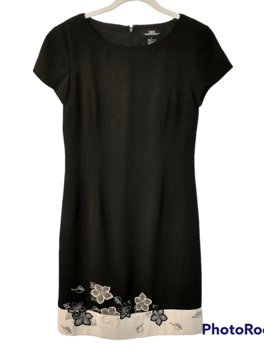 Women's B Moss Black And White Short Sleeve Dress with Flowers - Size 6